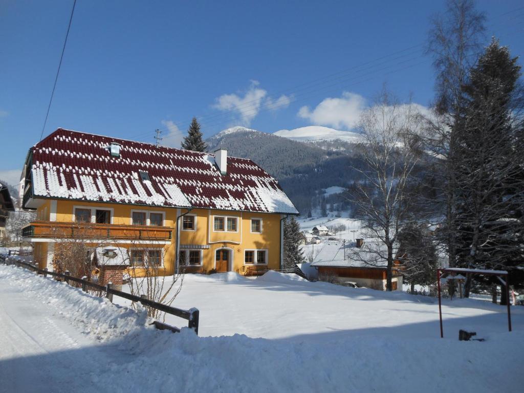 Gaestehaus Macheiner Lessach Oberdorf Exterior foto