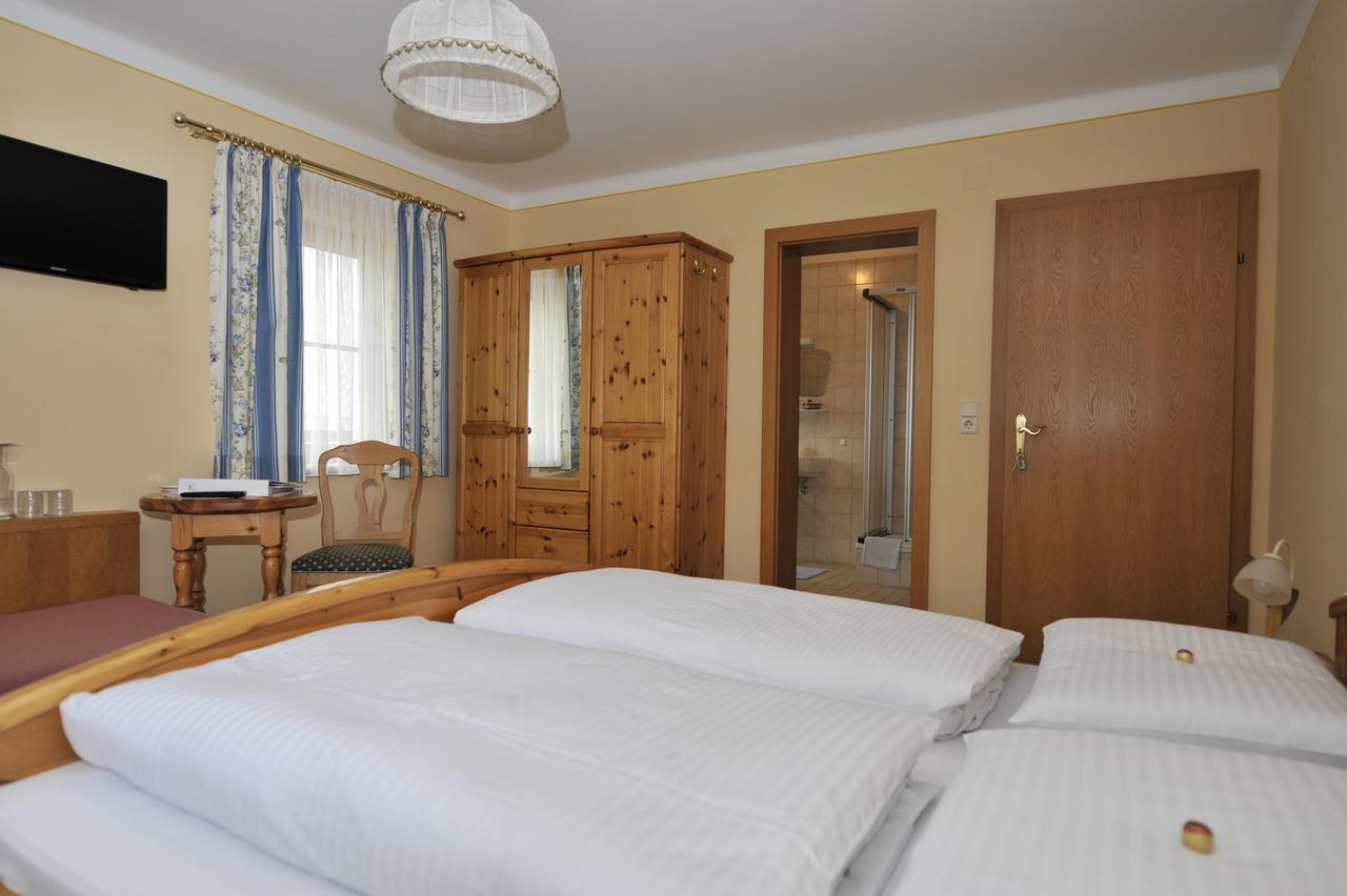 Gaestehaus Macheiner Lessach Oberdorf Exterior foto
